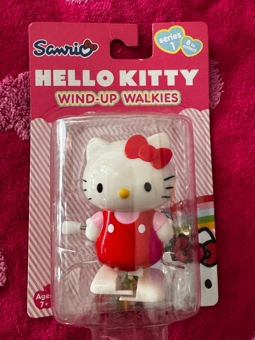 Hello kitty wind up walkie RED